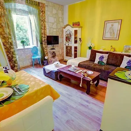 Chatedral Apartment Pula